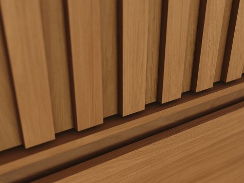 Portas com detalhes ripados